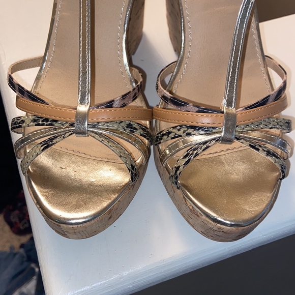 Animal Print wedge - Picture 2 of 4